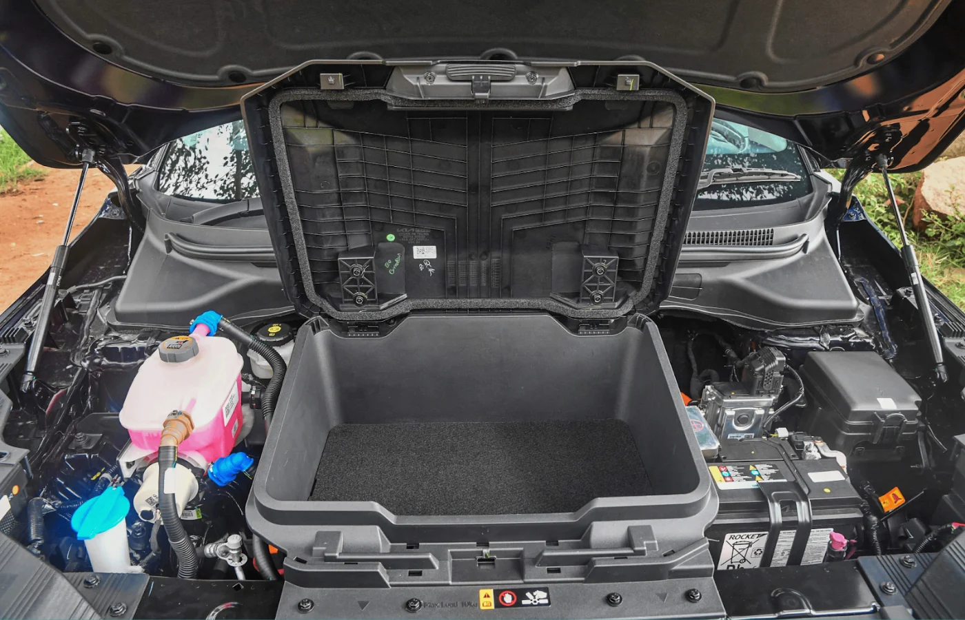 Carens Clavis EV Battery Replacement cost in India